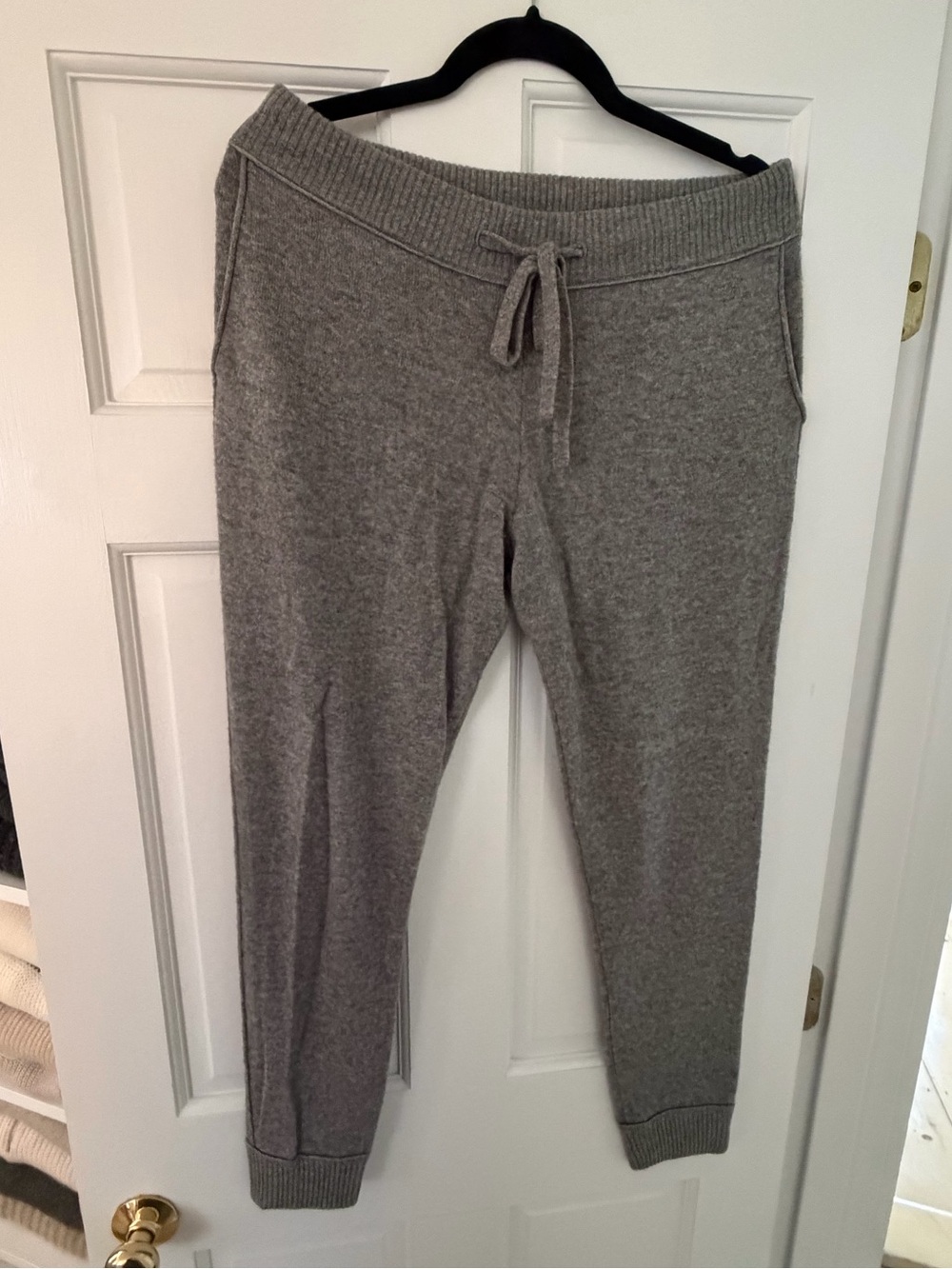 AG Cashmere Joggers